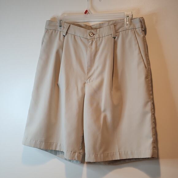 Nike Golf Khaki Shorts Men's Size 32 VERY NICE!! - Picture 2 of 12